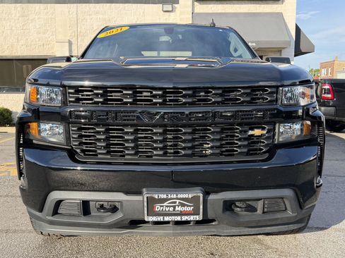 Used 2021 Chevrolet Silverado 1500 Custom AWD/4WD image 7