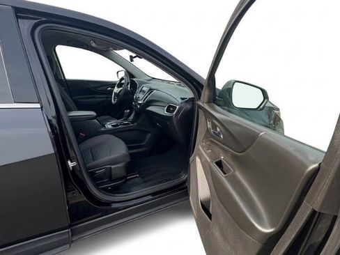 Used 2020 Chevrolet Equinox LT image 15