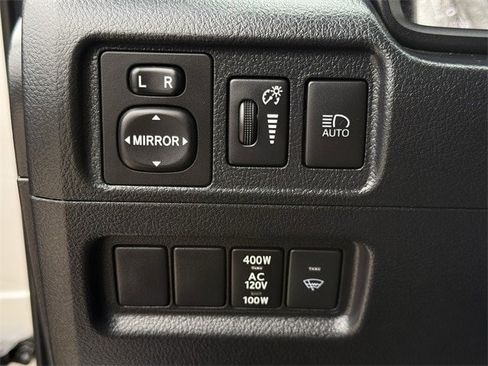 Used 2024 Toyota 4Runner SR5 image 22