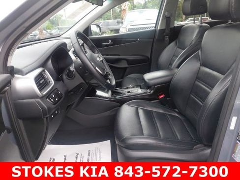 Used 2020 Kia Sorento EX AWD/4WD image 23