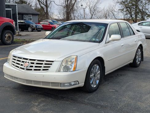 Used 2011 Cadillac DTS Premium FWD image 1
