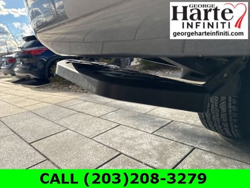 Used 2024 Nissan Titan SV w/ Accessory Utility Package image 12