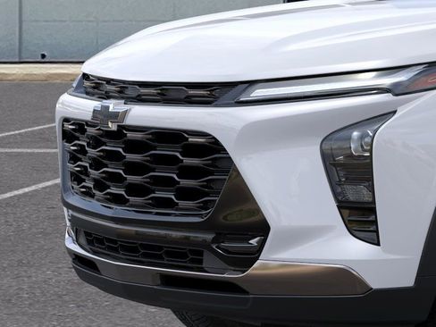 New 2026 Chevrolet Trax ACTIV w/ Sunroof Package FWD image 13