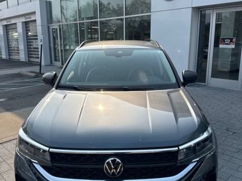 Used 2024 Volkswagen Taos S FWD image 16