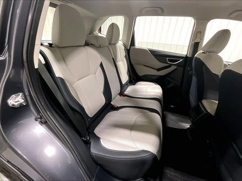 Used 2023 Subaru Forester Limited image 27
