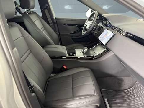 New 2026 Land Rover Range Rover Evoque S image 21