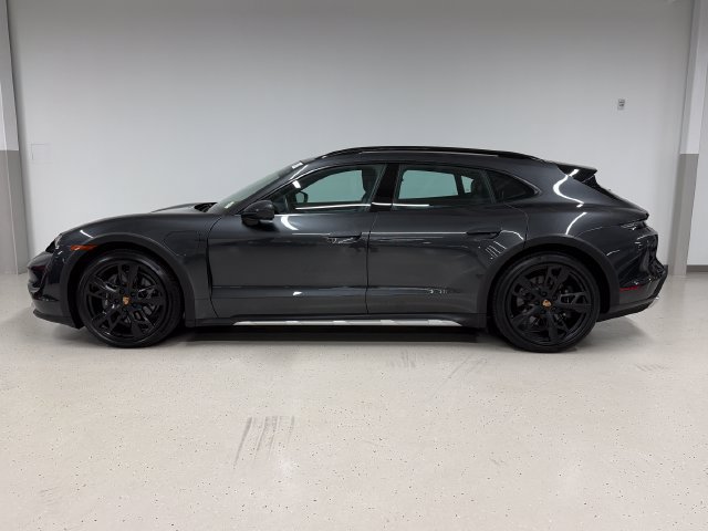 Certified 2023 Porsche Taycan 4 Cross Turismo AWD/4WD image 2