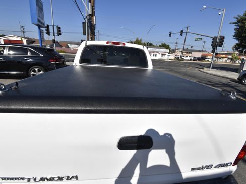 Used 2004 Toyota Tundra SR5 image 8