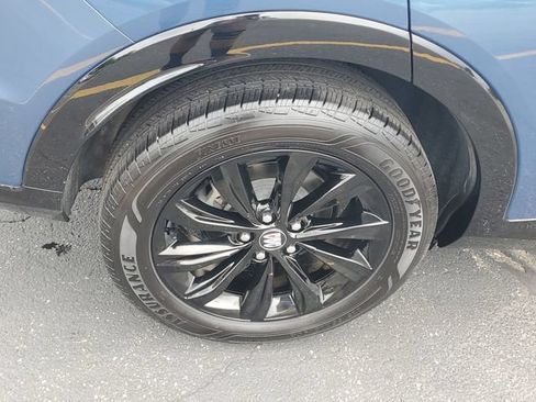 Certified 2024 Buick Envista Sport Touring w/ Convenience I Package FWD image 5