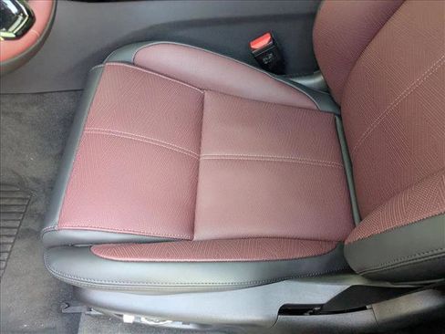 New 2026 Land Rover Range Rover Velar Autobiography image 4