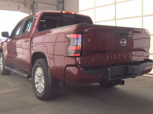 Used 2023 Nissan Frontier SV w/ SV Premium Package AWD/4WD image 4