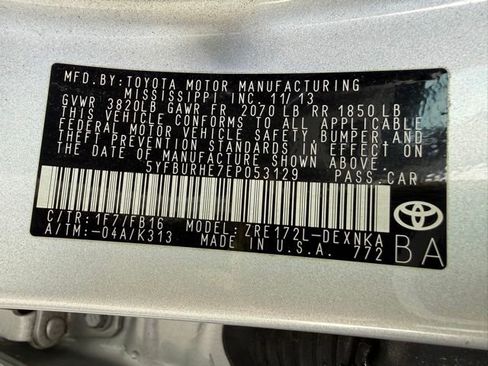 Used 2014 Toyota Corolla LE FWD image 17