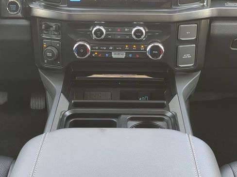 New 2026 Ford F250 Lariat w/ Lariat Ultimate Package image 17