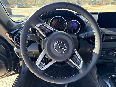 New 2025 MAZDA MX-5 Miata Club w/ Brembo/BBS Recaro Package image 14