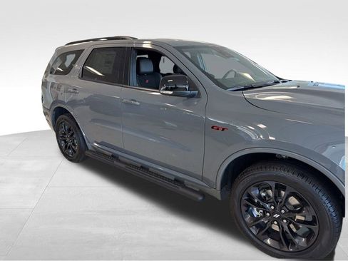 New 2026 Dodge Durango GT image 9
