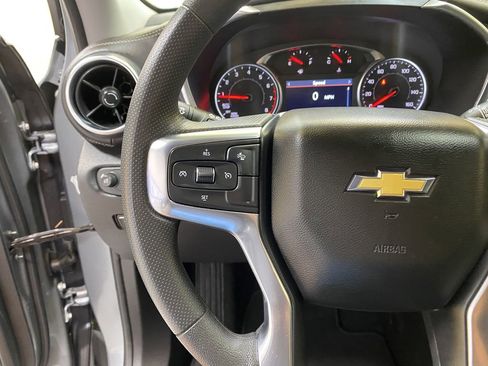 Used 2025 Chevrolet Blazer LT FWD image 32