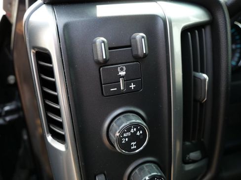 Used 2016 Chevrolet Silverado 1500 LT w/ All Star Edition AWD/4WD image 17