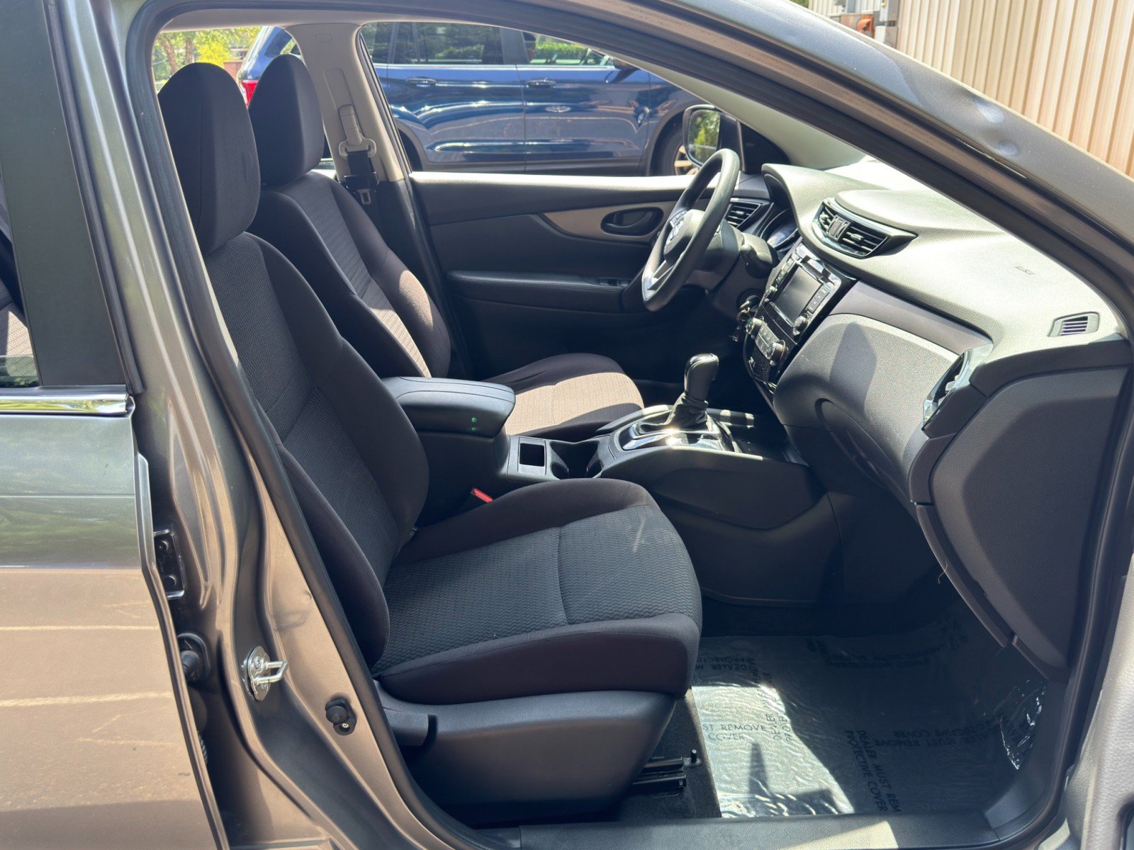 Used 2020 Nissan Rogue Sport S w/ Appearance Package FWD image 14