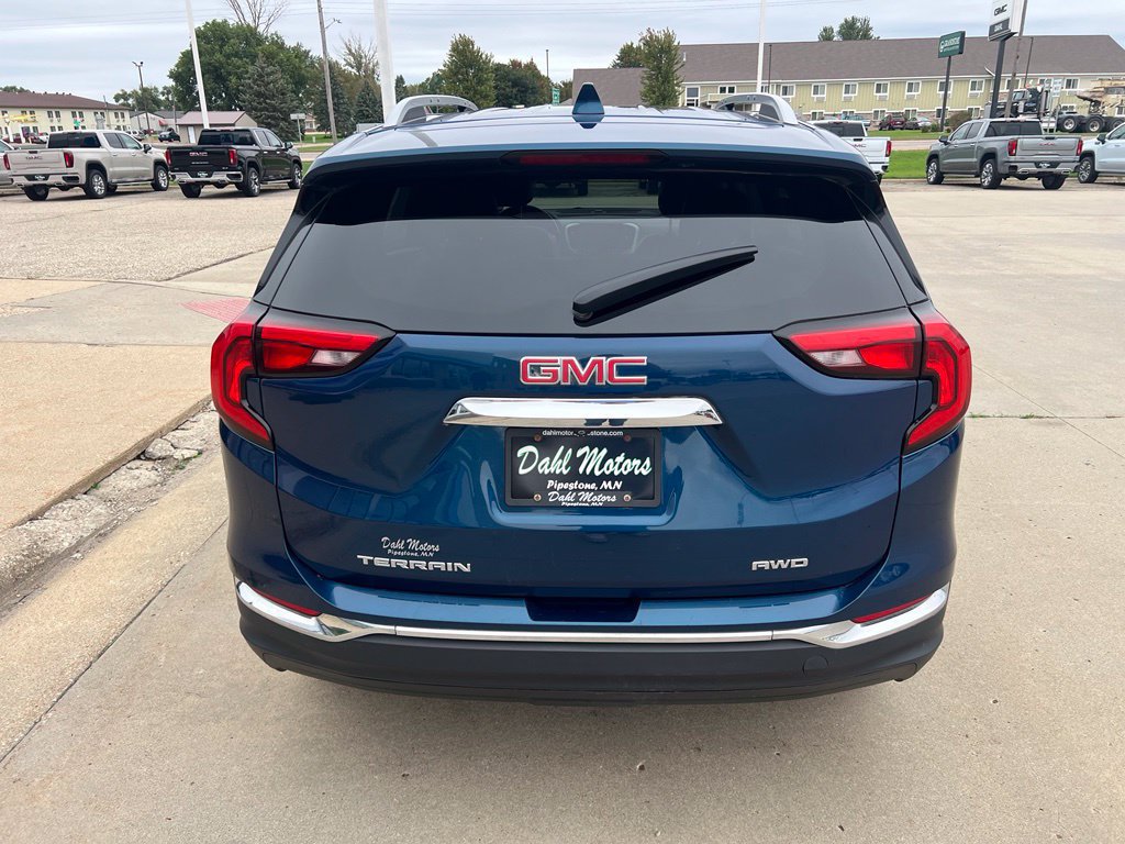 Used 2020 GMC Terrain SLT w/ Preferred Package AWD/4WD image 8