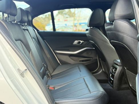 Used 2021 BMW M340i w/ Driving Assistance Package image 27