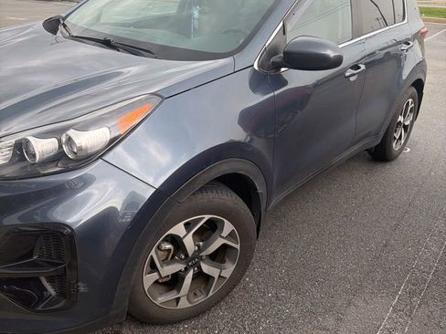 Used 2022 Kia Sportage LX FWD image 1