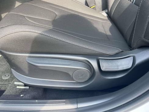Certified 2026 Hyundai Elantra Sport FWD image 16