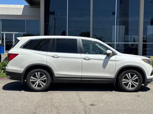 Used 2017 Honda Pilot EX-L image 4
