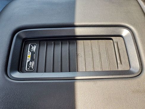 Used 2017 Chevrolet Tahoe LT w/ LT Signature Package AWD/4WD image 30