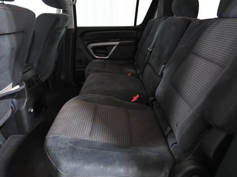 Used 2015 Nissan Armada SV AWD/4WD image 7