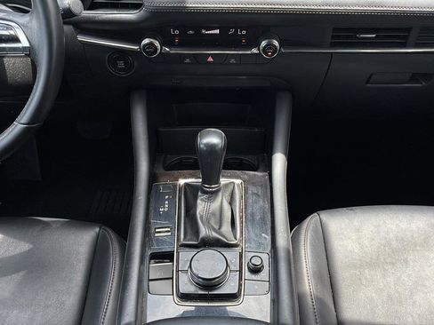 Used 2019 MAZDA MAZDA3 Hatchback FWD image 22