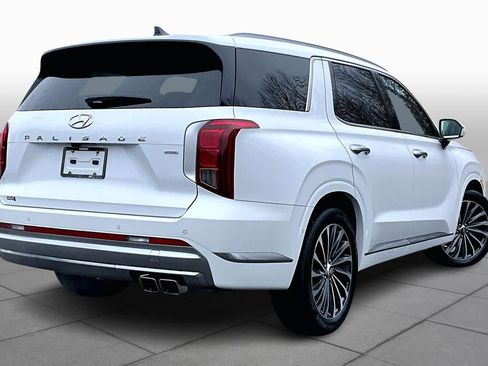 Used 2024 Hyundai Palisade Calligraphy image 13