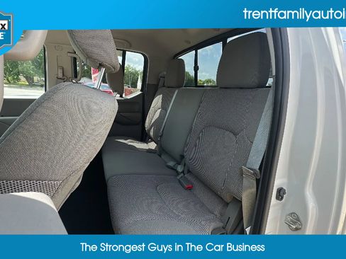 Used 2019 Nissan Frontier SV w/ Value Truck Package image 34