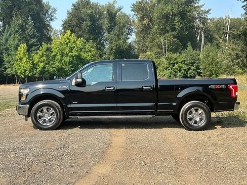 Used 2017 Ford F150 XLT w/ Equipment Group 302A Luxury AWD/4WD image 6