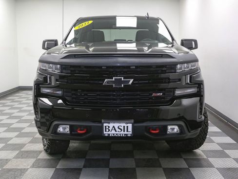 Used 2022 Chevrolet Silverado 1500 LT Trail Boss w/ Safety Package AWD/4WD image 3