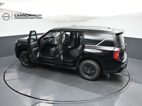 New 2025 Nissan Armada SV image 34