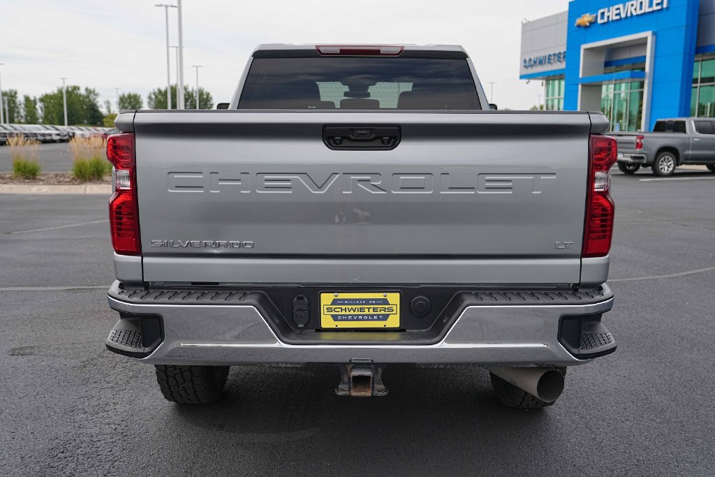 Used 2025 Chevrolet Silverado 2500 LT w/ Convenience Package AWD/4WD image 8