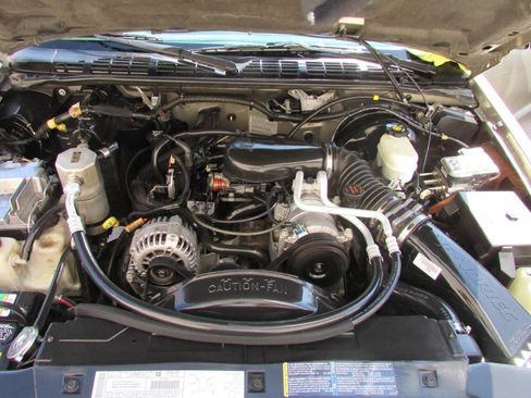 Used 2003 GMC Sonoma SLS image 27