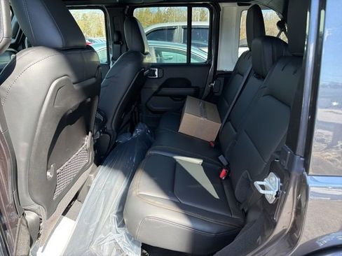 New 2026 Jeep Wrangler Sahara image 10