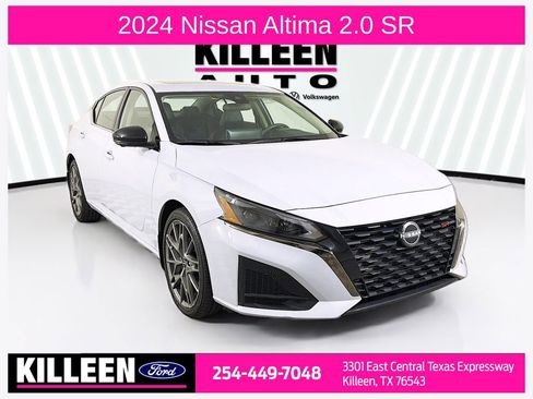 Used 2024 Nissan Altima 2.0 SR FWD image 1