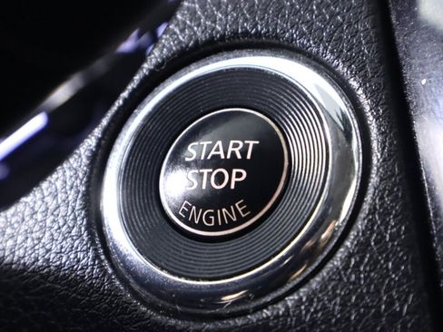 Used 2019 Nissan Rogue Sport SV w/ All-Weather Package FWD image 26