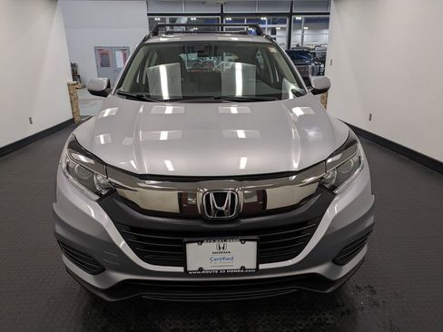 Certified 2021 Honda HR-V LX image 2