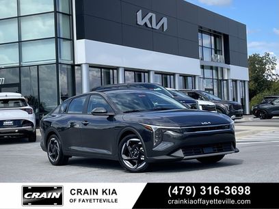 New 2025 Kia K4 EX