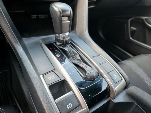 Used 2021 Honda Civic EX image 18