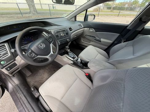 Used 2014 Honda Civic LX image 9