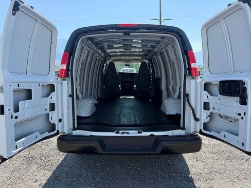Used 2025 Chevrolet Express 2500 Extended w/ Driver Convenience Package RWD image 18