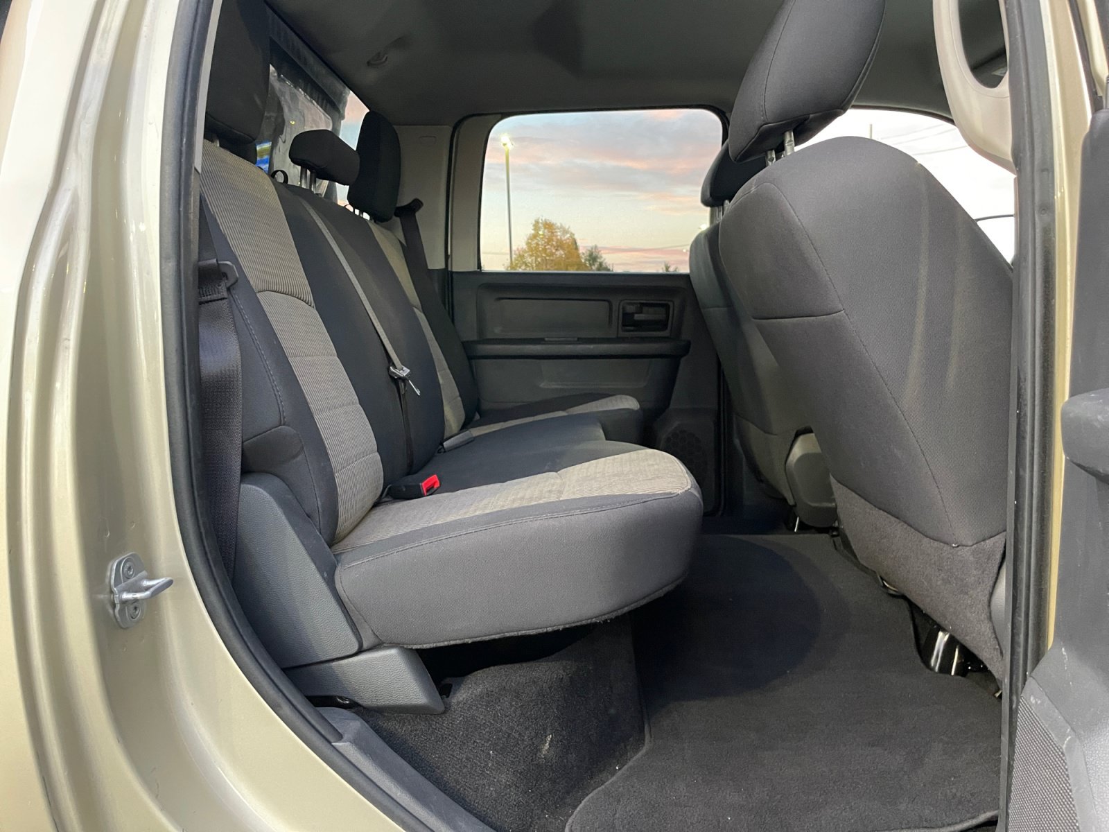 Used 2011 RAM 2500 ST w/ ST Popular Equipment Group AWD/4WD image 24