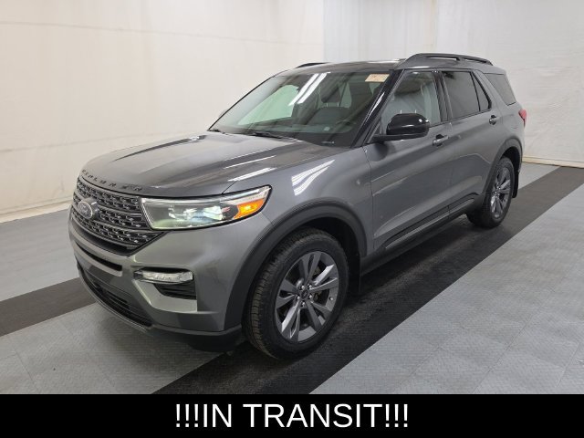 Used 2022 Ford Explorer XLT w/ XLT Sport Appearance Package AWD/4WD image 1