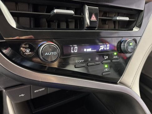 Used 2023 Toyota Camry SE image 31