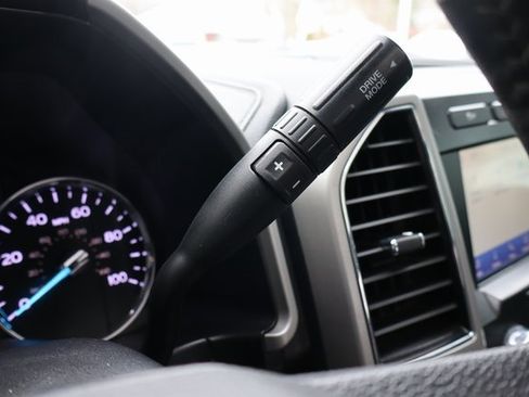 Used 2020 Ford F350 Lariat image 31