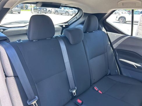 New 2025 Nissan Kicks Play S image 39